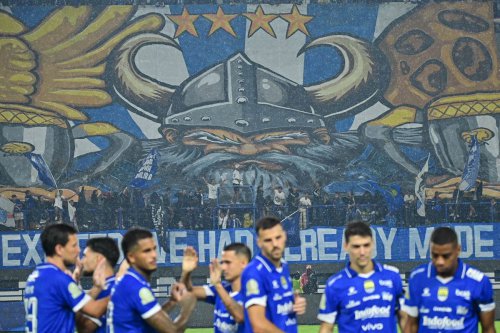 Layvin Kurzawa, Persib vs PSBS, Super League 2025-2026, Bojan Hodak, Persib Vs PSBS Biak: Menanti Momen Perkenalan Layvin Kurzawa
