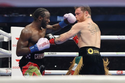 Kata Terence Crawford Usai Bekuk Canelo Alvarez di Ajang Tinju Dunia