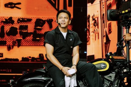 Awet Muda, Intip 5 Gaya Ariel Noah dari Kasual hingga Edgy