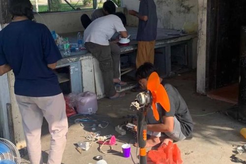 Mahasiswa Elektro Unimal Buka Layanan Reparasi Gratis bagi Korban Bencana Sumatera