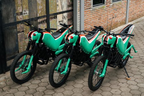 Kamen Rider, motor, Enggal Modified, super hero, modifikasi, modifikasi motor Kamen Rider, Beli Motor Belalang Tempur Kamen Rider, Siapkan Dana Rp 48 Jutaan