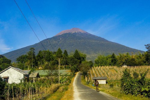 pendakian, Gunung Slamet, jalur pendakian, basecamp, pendakian Gunung Slamet, Pendakian Gunung Slamet Dibuka, Batas Aman hanya sampai Pelawangan