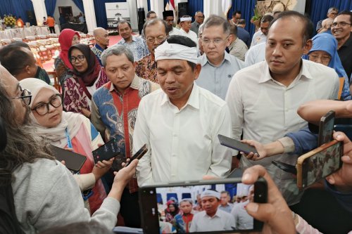 Warga Mengadu Utang Piutang ke Lembur Pakuan, Dedi Mulyadi: Di Luar Kewajiban Kami