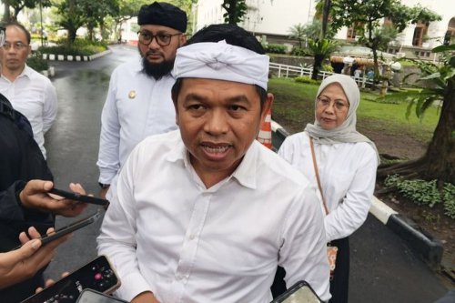 Dedi Mulyadi Pastikan Pajak Kendaraan di Jabar Tidak Naik, Justru Ada Penurunan