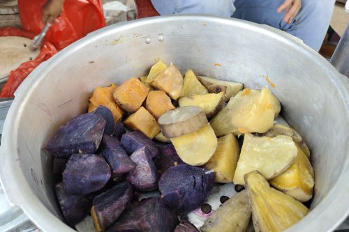 Tips Kukus Singkong supaya Tak Kering, Langsung dari Penjual