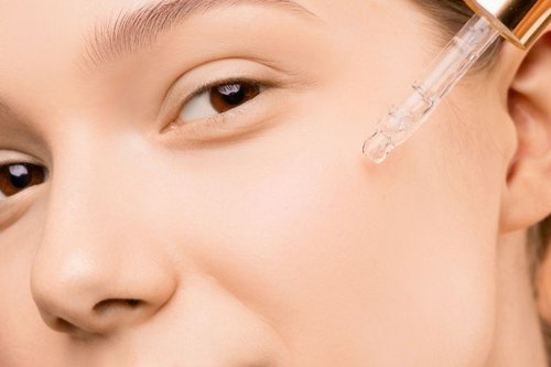Perbedaan Hidrasi dan Moisturizer, Mana yang Dibutuhkan Kulitmu?