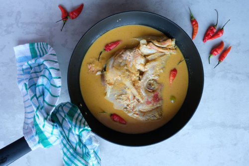 Trik Masak Kepala Kakap Kuah Pedas Lebih Empuk, Bumbu Lebih Meresap