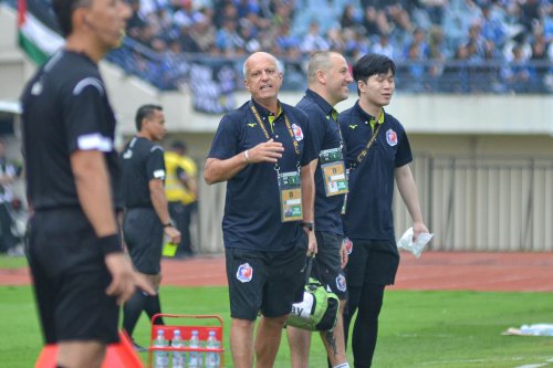 Pelatih Port FC Bicara Kemenangan atas Persib: Kami Lebih Istimewa