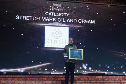 skincare, Superbrands, stretch mark, Mom & Baby, skincare ibu hamil, body care, skincare ibu menyusui, Rintik Skincare, superbrands award 2025, Utamakan Kualitas dan Kepercayaan Konsumen, Rintik Skincare Raih Superbrands 2025 untuk Stretch Mark Oil dan Cream
