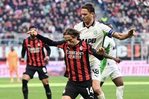 Fiorentina Vs AC Milan: Allegri "Parkir" Luka Modric