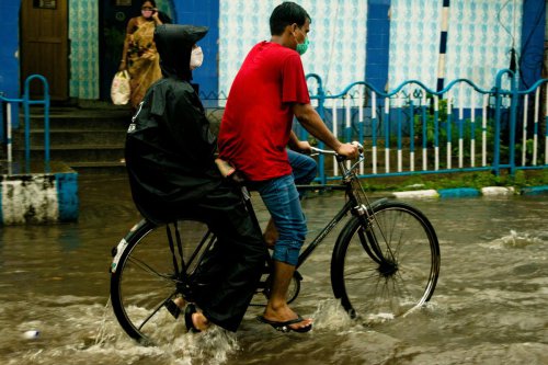 Kota Medan Banjir Akibat Luapan Sungai Babura, Ratusan Warga Terdampak