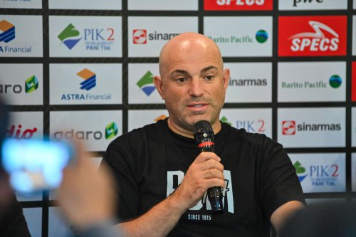 Bernardo Tavares Soroti Emosi Pemain PSM Saat Lawan Persita Tangerang