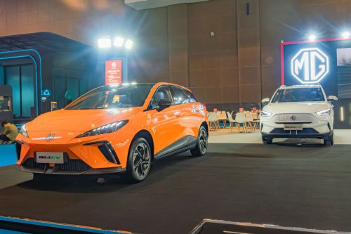 MG Motor Indonesia, peningkatan pemesanan, kendaraan listrik, PEVS 2025, pameran kendaraan listrik, Peningkatan pemesanan, MG Catat Peningkatan Pesanan di Pameran Kendaraan Listrik 2025