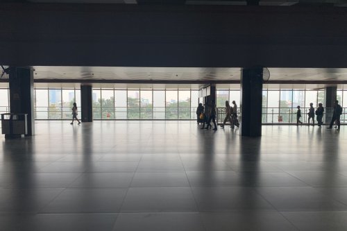 Bangunan Baru Stasiun Tanah Abang, Pengguna KRL: Semakin Luas, Lebih Tertata