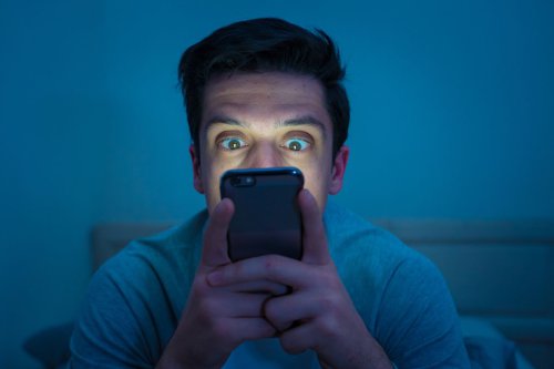 Jejak 4G dan Smartphone Disebut Bikin Angka Kelahiran Dunia Anjlok