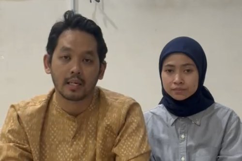 KAI Pastikan Argi Tidak Dipecat, Penumpang Minta Maaf ke Publik dan ke Argi, Kronologi: Tumbler Hilang dan Argi Mengakui Kelalaian, Rumor Pemecatan Liar Beredar di Media Sosial, Akhir Drama Tumbler Tuku Hilang di KRL, Penumpang Minta Maaf, KAI Pastikan Argi Tidak Dipecat