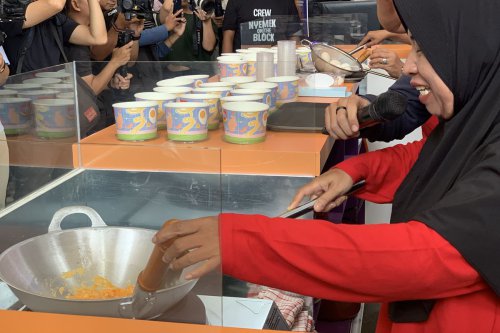 Cara Membuat Mi Nyemek ala Warmindo, Resep Langsung dari Penjual