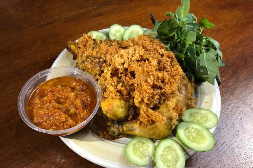 Ayam Goreng Widuran Jual Produk Nonhalal, Ini Ciri Makanan yang Pakai Minyak Babi
