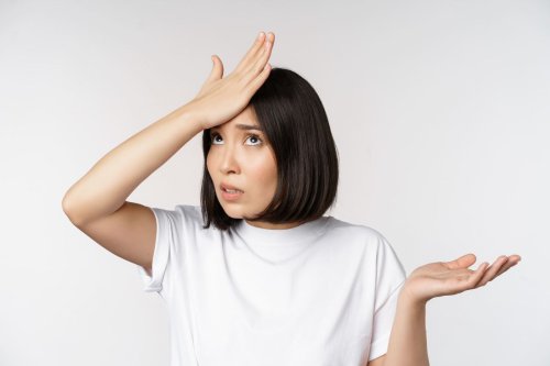1. Pengaruh obat-obatan, 2. Depresi dan kecemasan, 3. Pola makan, 4. Kualitas tidur, 5. Gangguan pendengaran, 6. Melakukan banyak pekerjaan sekaligus, Top 6+ Penyebab Daya Ingat Turun dan Sering Lupa, Bukan Hanya karena Usia