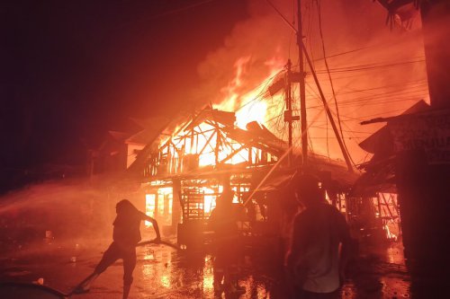 Kebakaran Pasar Segiri Samarinda Hanguskan 44 Bangunan, Pedagang Rugi Puluhan Juta