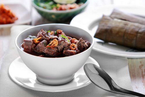 Resep Coto Makassar Asli, Kuah Kental Gurih dan Kaya Rempah Khas Sulawesi Selatan