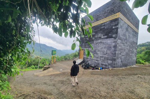 Masjid, Berkunjung ke Masjid Berbentuk Ka