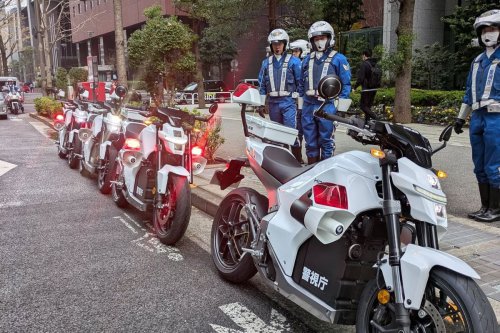 Honda, motor listrik, EICMA 2025, Motor Listrik Honda WN7 Resmi Mengaspal