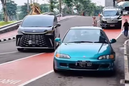 Uya Kuya Bawa Honda Estilo ke DPR, Pakai Coilover Mine&rsquo;s dan Pelek Mugen