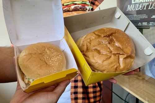 Aldi Taher Kebanjiran Pesanan, Aldi's Burger Ludes hingga 600 Burger Sehari