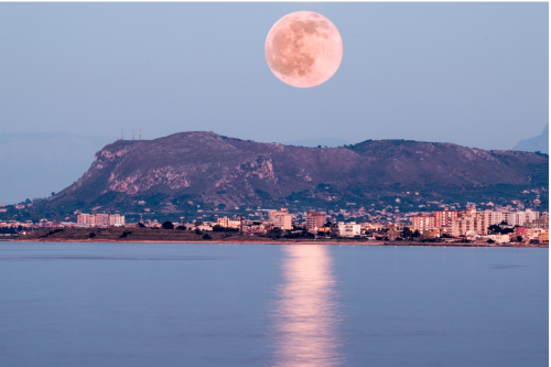 Fenomena Pink Moon 1 April 2026: Jadwal, Cara Mengamati, dan Dampaknya