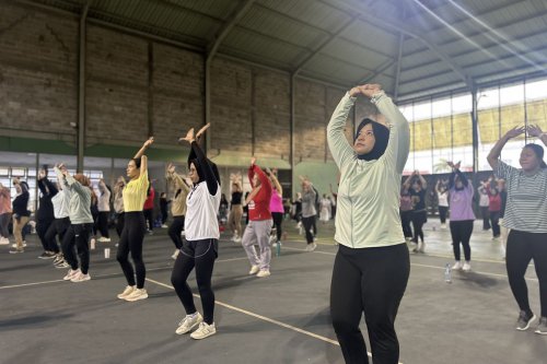 Cara Menurunkan Berat Badan dengan Zumba, Simak 5 Tips Efektif