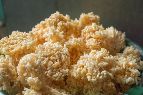 Resep Rengginang dan Tips Goreng agar Mekar Sempurna