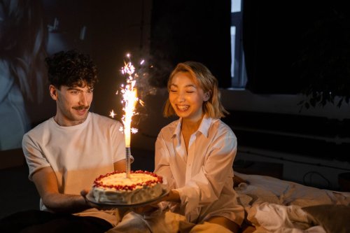 Top 75+ Ucapan Ulang Tahun untuk Teman, Penuh Makna, Lucu, dan Bikin Tersentuh