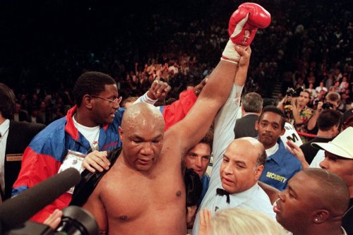 Legenda Tinju George Foreman Meninggal Dunia, Mike Tyson Beri Hormat