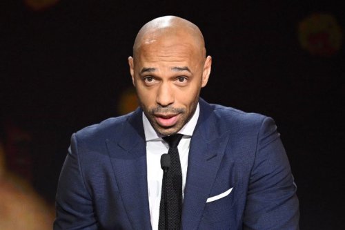 Thierry Henry, tinju, Roy Jones Jr, Mantan Petinju Kelas Berat Tantang Thierry Henry Naik Ring