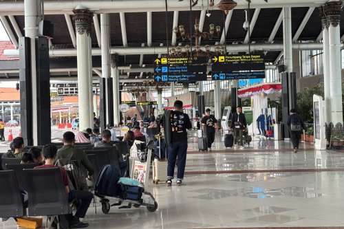 Penerbangan di Bandara Soetta Sempat Batal Mendarat akibat Cuaca Buruk
