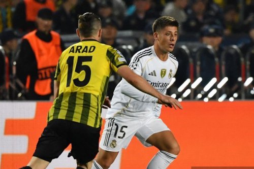 Hasil Lengkap Liga Champions: Duo Madrid dan Muenchen Pesta Gol