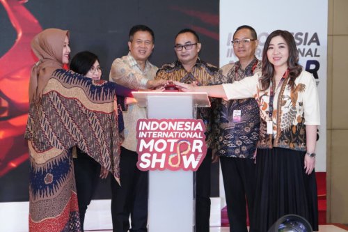 Jawa Timur, pameran otomotif, IIMS Surabaya 2026, test drive, test ride, promo, Resmi Dibuka, Lebih dari 40 Brand Ramaikan IIMS Surabaya 2026