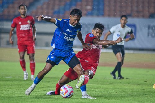 Persib, Persib Bandung, Semen Padang, Link Live Streaming, Persib Bandung vs Semen Padang, Marc Klok, Super League 2025-2026, Bojan Hodak, Link Live Streaming Persib Vs Semen Padang, Pentingnya Laga Pembuka
