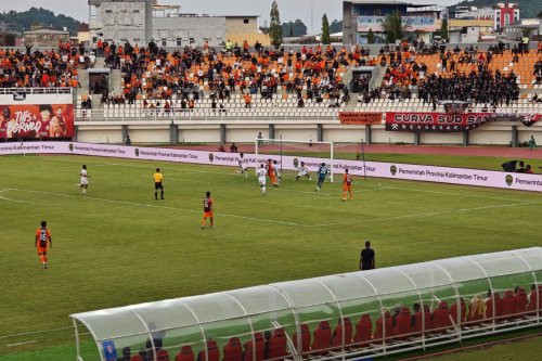 Borneo FC Mengamuk Cetak 4 Gol dalam 27 Menit, Tekan Persib