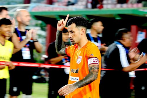 Ragnar Oratmangoen, Timnas Indonesia, Kualifikasi Piala Dunia 2026, China, Jepang, Stefano Lilipaly, timnas indonesia vs jepang, Timnas Indonesia vs China, Garuda Calling, Opsi Pengganti Ragnar di Timnas Indonesia, dari Egy hingga Lilipaly