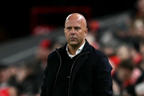 Penggemar Liverpool Buat Petisi 'Arne Slot Out', Tembus 1 Juta Tanda Tangan