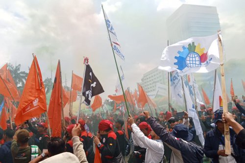 Update Demo Hari Ini: Buruh Tuntut Upah Layak, Polisi Terapkan Rekayasa Lalu Lintas