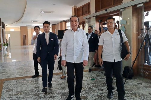 Jokowi Hadiri Pemeriksaan di Polresta Solo, Serahkan Ijazah Asli