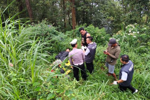 Akibat Rem Blong, Pasutri Alami Kecelakaan di Jalur Tawangmangu&ndash;Sarangan