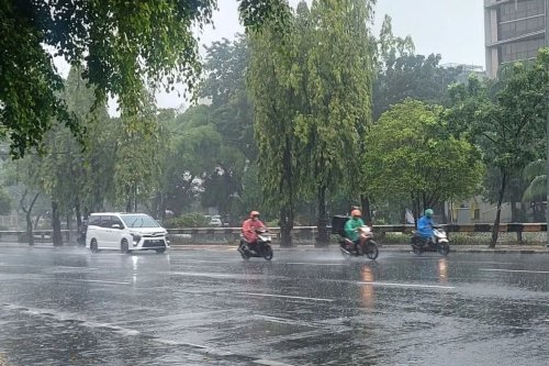 cuaca ekstrem, badan meteorologi klimatologi dan geofisika, cuaca sumatera, bbmkg wilayah 1 medan, prakiraan cuaca sumatera utara, 8 Titik Panas Masih Terdeteksi, BBMKG Medan Peringatkan Hujan Intens di Sumut