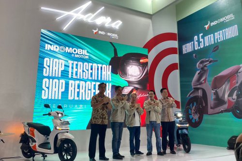 Indomobil Emotor, motor listrik Adora, subsidi pemerintah, penjualan motor listrik, Motor listrik Adora, Tantangan Penjualan Motor Listrik Adora Tanpa Subsidi Pemerintah