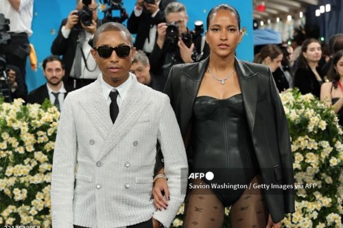 Pharrell Williams Pakai Jas Bertabur 100.000 Mutiara di Met Gala 2025