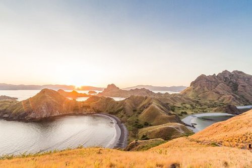 Cara Urus Simaksi untuk Izin Terbangkan Drone di TN Komodo, Catat!