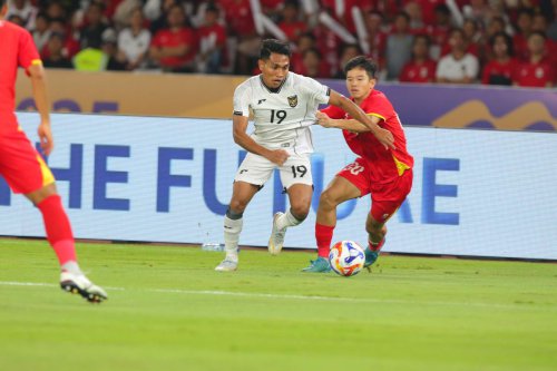 Timnas U23 Indonesia, ASEAN U23 Championship 2025, Piala AFF U23 2025, Indonesia vs Vietnam, Gerald Vanenburg, timnas U23 Indonesia vs Vietnam, Hasil Indonesia vs Vietnam, Hasil Piala AFF U23, Hasil Timnas U23 Indonesia Vs Vietnam, Indonesia vs Vietnam U23, skor timnas u23 Indonesia vs Vietnam, Skor Indonesia vs Vietnam, Strategi Timnas U23 Indonesia Terbaca, Vietnam Unggul Duel Psikologis
